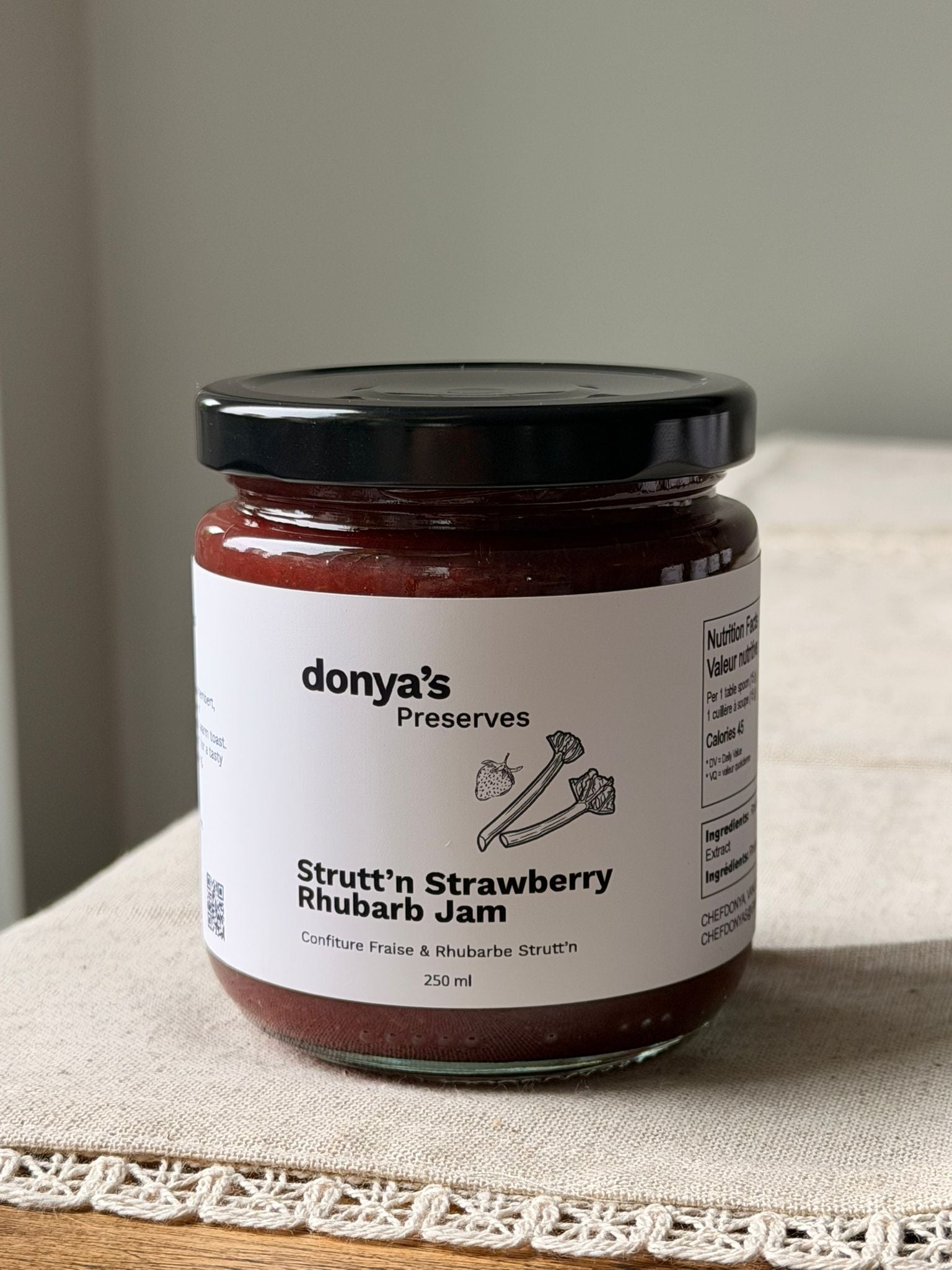 Strutt’n Strawberry Rhubarb Jam | Gourmet Jam for Cheese Boards, Pastries & Breakfast